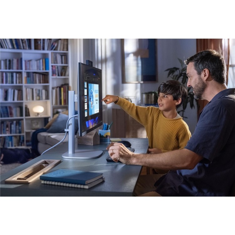 HP EliteStudio 8 Intel Core Ultra 5 235 16GB RAM 512GB SSD 23.8 Inch Windows 11 Pro Touchscreen All-in-One PC