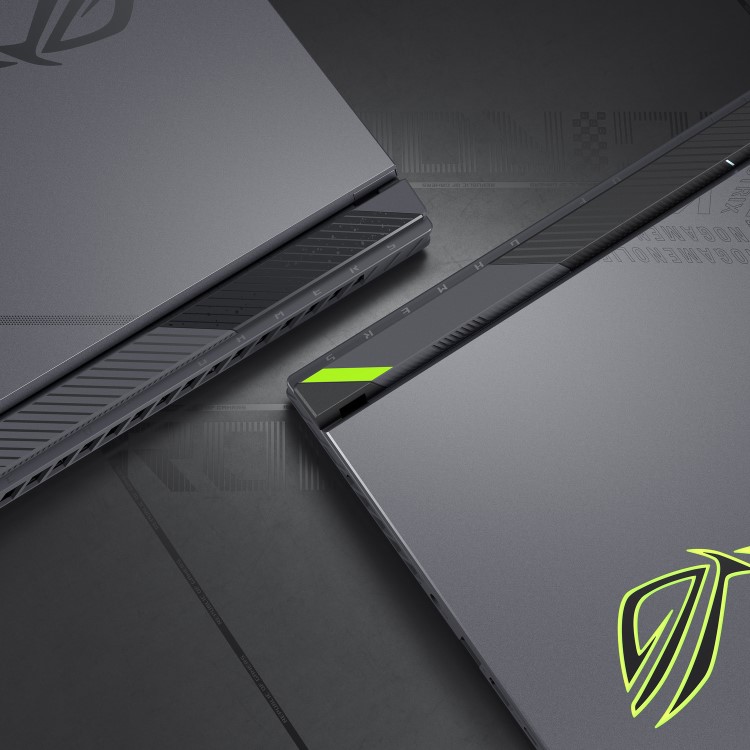 Refurbished ASUS ROG Strix G16 AMD Ryzen 9 32GB RAM 1TB SSD GeForce RTX 5070 240Hz 16 Inch Windows 11 Gaming Laptop