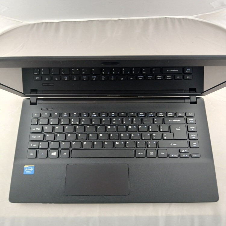 Refurbished Acer Aspire ES1-411 Celeron N2840 8GB RAM 500GB HDD 14 Inch Windows 11 Laptop