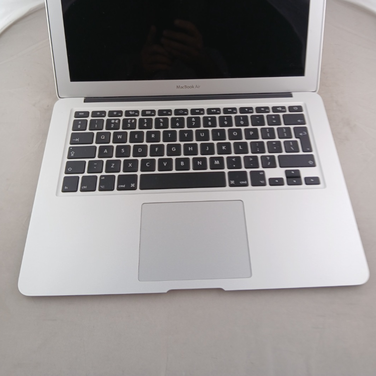 Refurbished Apple MacBook Air 13 Inch Core i5-5350U 8GB RAM 128GB SSD 2017 macOS Monterey