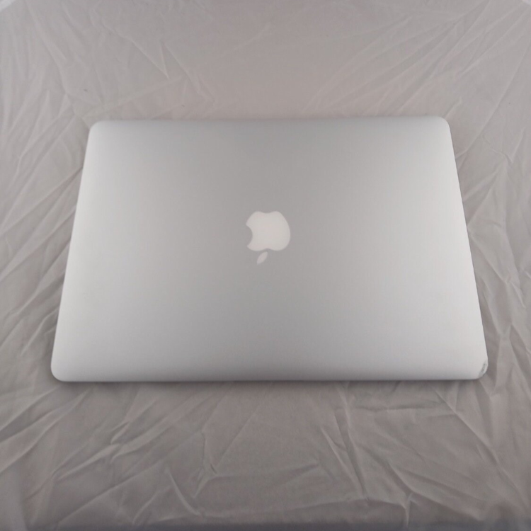 Refurbished Apple Macbook Air 13 Inch Core i5 8GB RAM 128GB SSD 2017 macOS Ventura