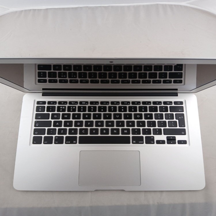 Refurbished Apple MacBook Air 13 Inch Core i5 8GB RAM 128GB SSD 2017 macOS Monterey