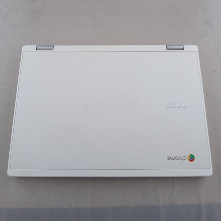 Refurbished Acer CB5-132T Intel Celeron N3060 2GB RAM 32GB SSD 11.6 Inch Chromebook