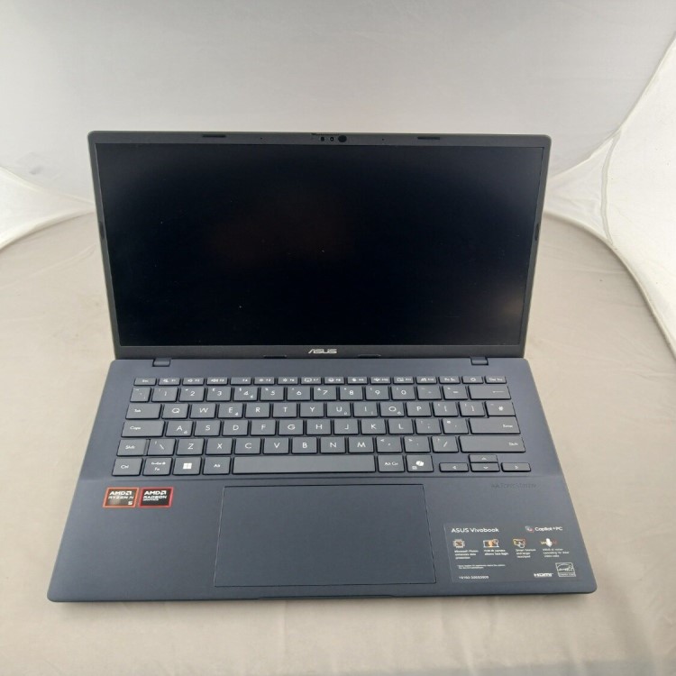 Refurbished ASUS Vivobook 14 M1407KA Ryzen AI 5 330 16GB RAM 512GB SSD 14 Inch Windows 11 Laptop