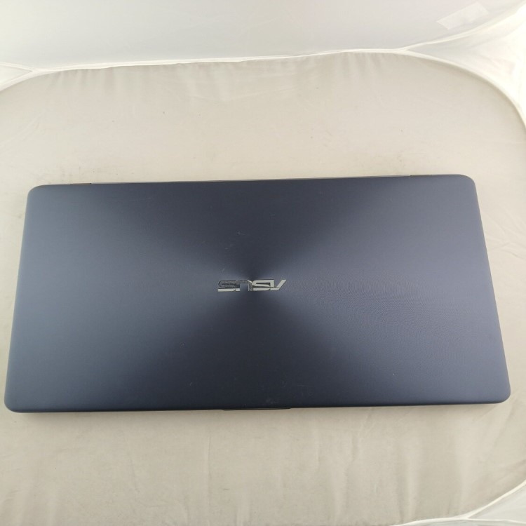 Refurbished ASUS Vivobook X705MAR Intel Celeron N4020 8GB RAM 256GB SSD 17.1 Inch Windows 11 Laptop