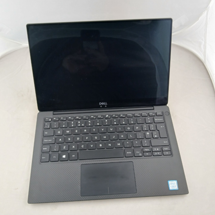 Refurbished Dell XPS 13 9370 Core i5-8250U 8GB RAM 256GB SSD 13.3 Inch Windows 11 Home Laptop