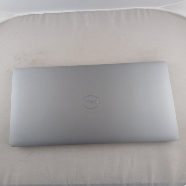 Refurbished Dell Latitude 5510 Core i5-10210U 8GB RAM 256GB SSD 15.6 Inch Windows 11 Home Laptop