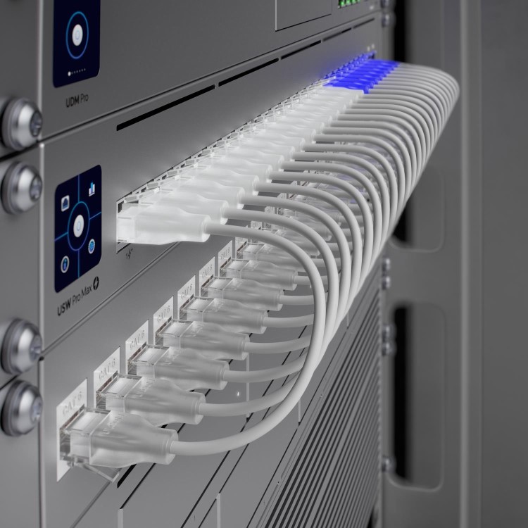 Ubiquiti USW-Pro-Max-24-PoE 24-Port PoE Rack-mountable Managed Switch