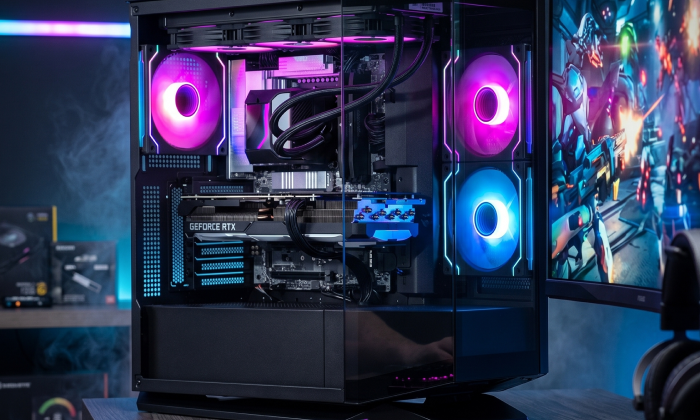 Liquid Cooling and Premium Titan Build