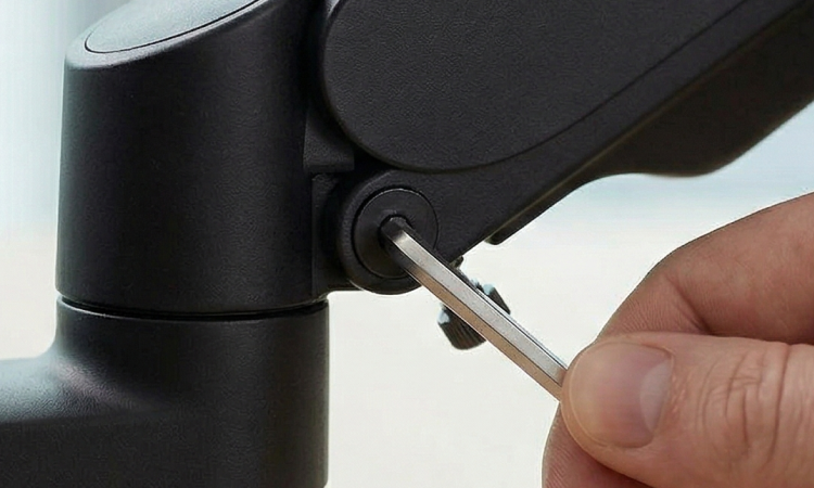 2. Remove Dust: 